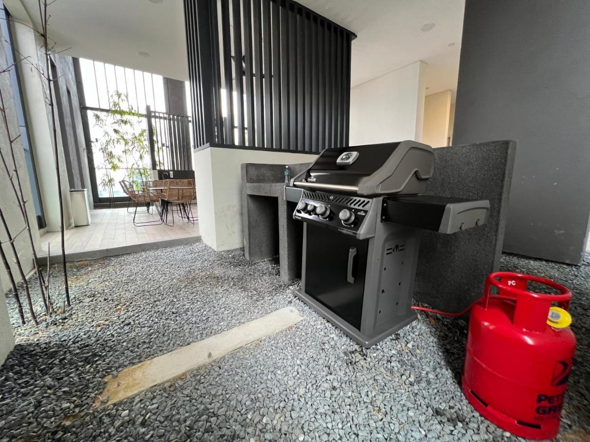 Lucentia Residence Bbcc Lalaport At Kuala Lumpur By Luxe Home Dış mekan fotoğraf